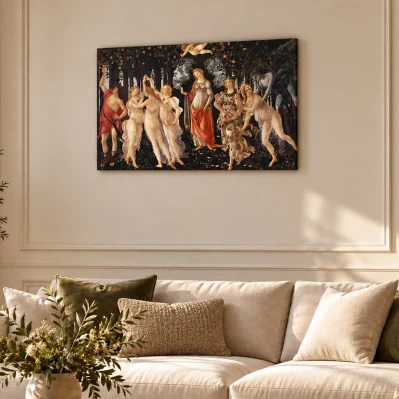 Quadro La Primavera di Botticelli su tela ambientato in un soggiorno elegante