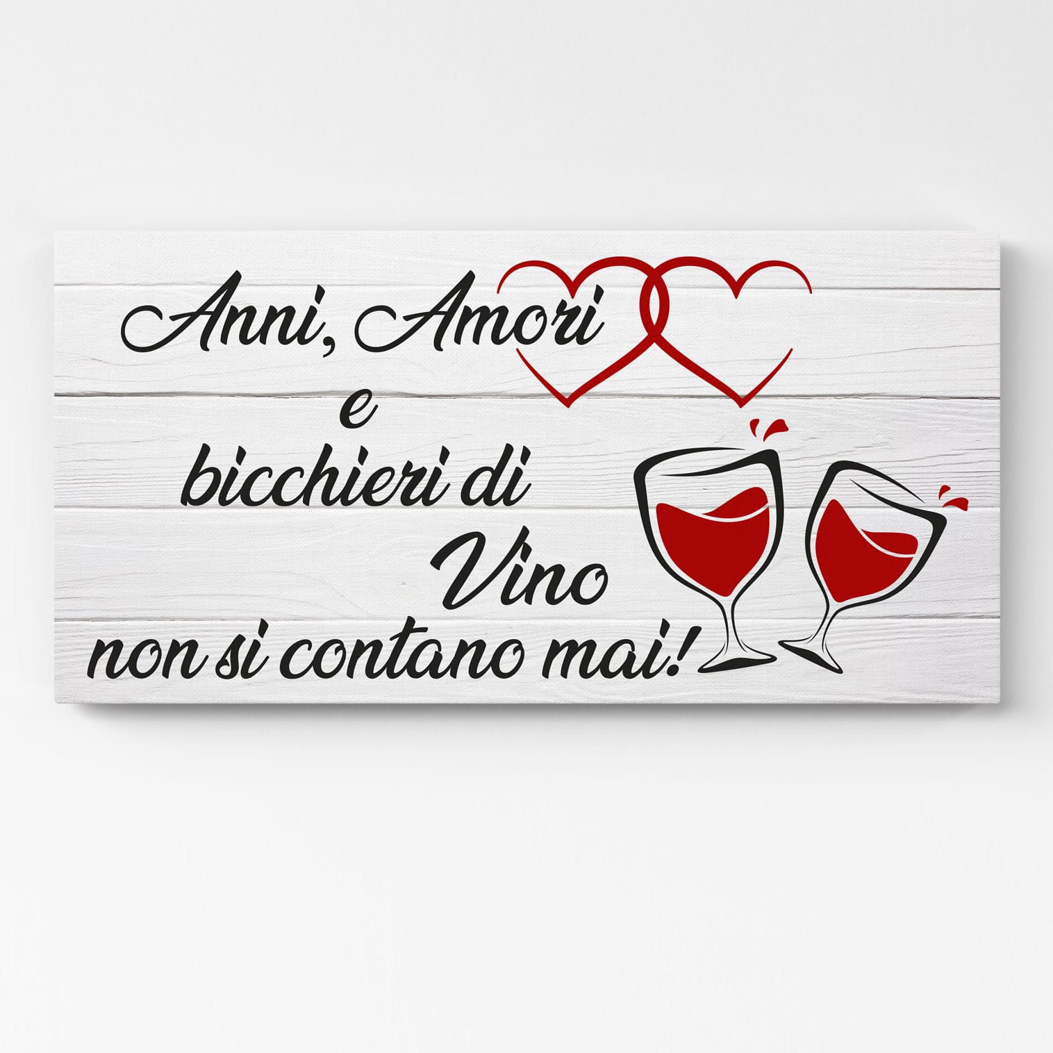 Quadro da parete con frase sul vino appeso su una parete bianca