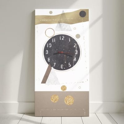 Orologio da muro astratto su tela con design geometrico moderno e dettagli dorati.
